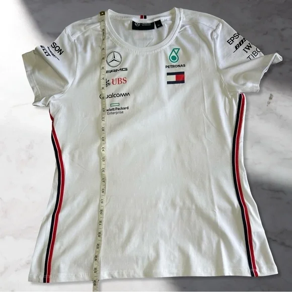 Mercedes Benz AMG Petronas 2019 Formula 1 Women’s Crewneck Tee In White Size XL - Picture 10 of 15